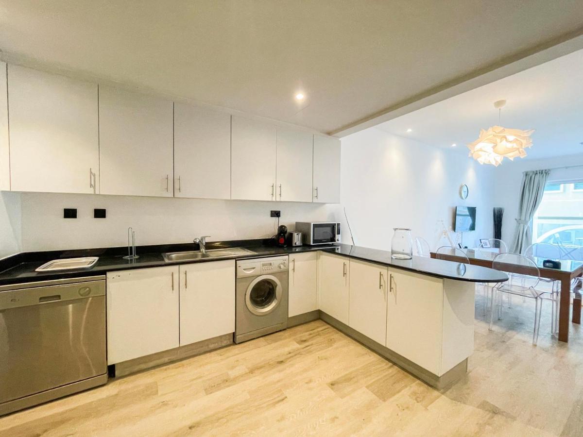 Deluxe 1 Bedroom Apartment - Elite Residence Dubai Marina - Sea View Buitenkant foto